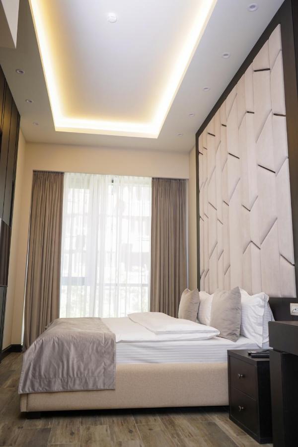 Soho Apart Hotel 예레반 외부 사진