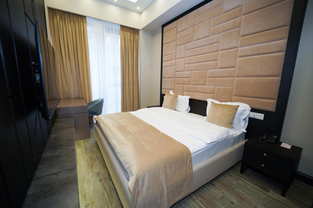 Soho Apart Hotel 예레반 외부 사진