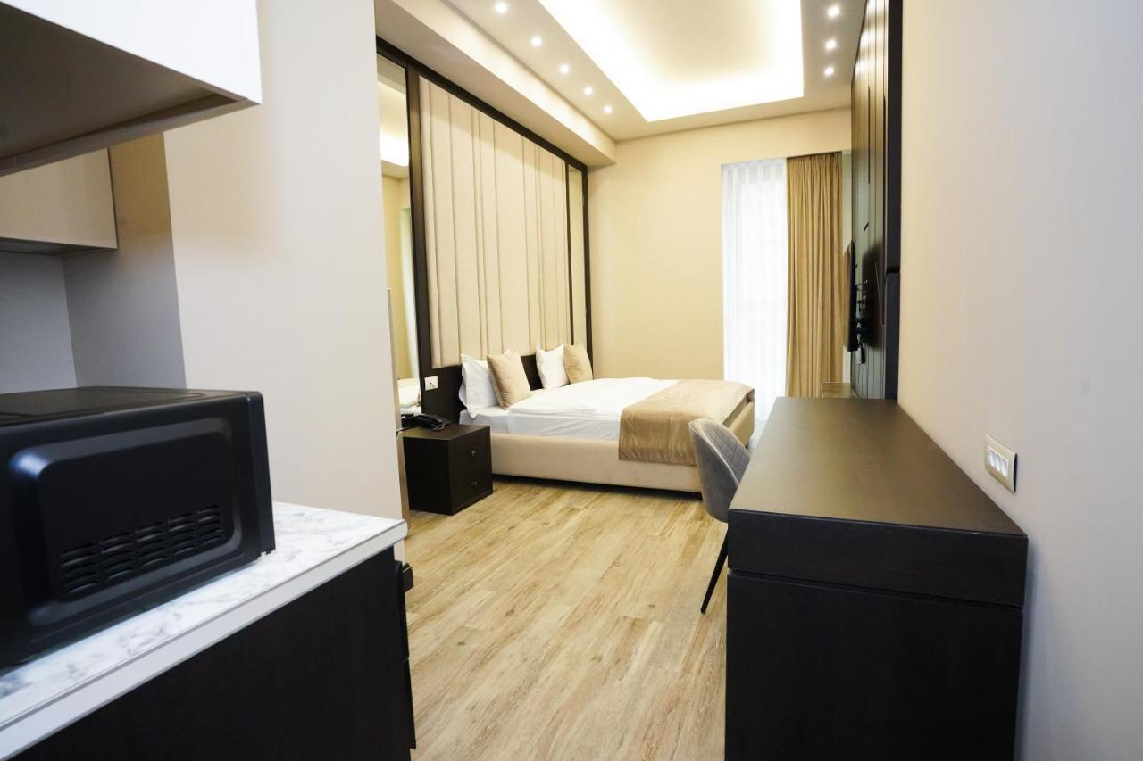 Soho Apart Hotel 예레반 외부 사진