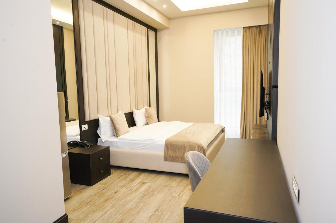 Soho Apart Hotel 예레반 외부 사진