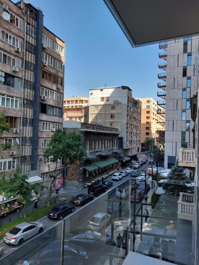 Soho Apart Hotel 예레반 외부 사진